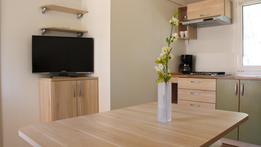 Mobile Homes Holiday Dream Baška Voda الغرفة الصورة